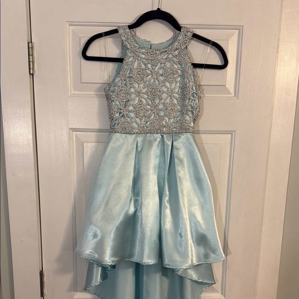 Extra Ordinary Girls Size 8 Formal Silver and Blue Sequin Tiered Halter Dress